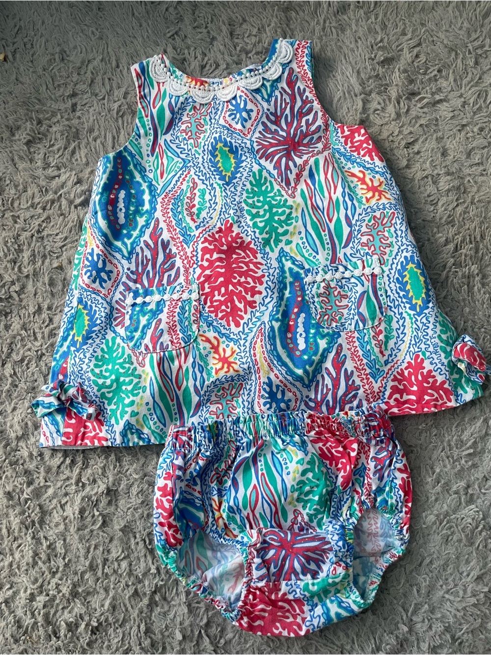 Lilly Pulitzer 18-24 months 2 piece outfit dress and bloomers MINNOW